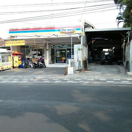 Hostel Omah Etan Batu Batu  Exteriér fotografie