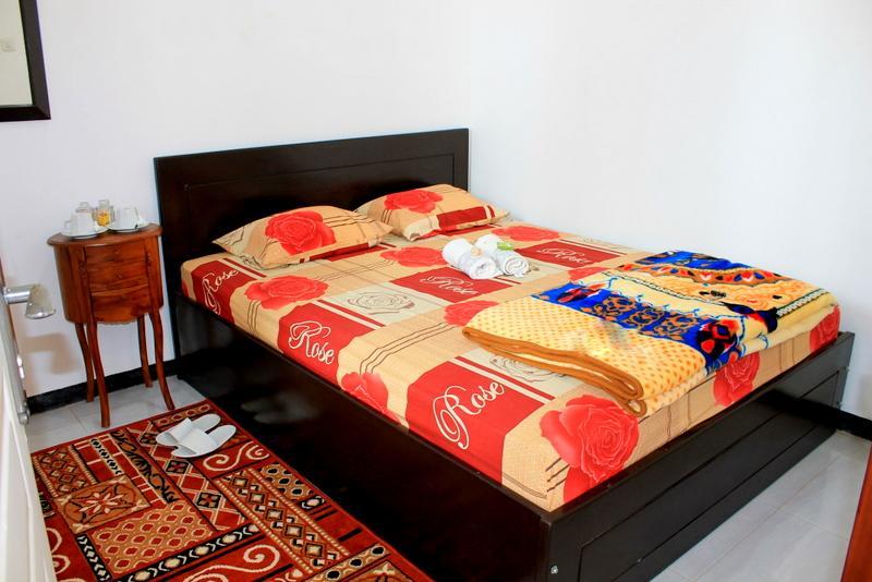 Hostel Omah Etan Batu Batu  Exteriér fotografie